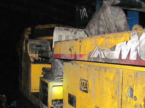 煤礦(kuàng)機械施工(gōng)1