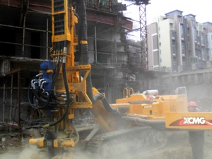 錨杆鑽施工(gong)2