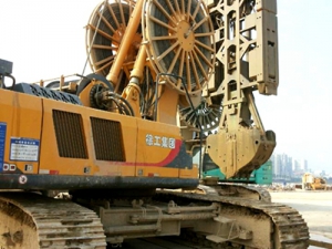 珠澳大橋(qiáo)珠海鍊接(jiē)線人工島(dao)工程施工(gong)